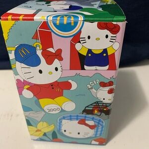 New McDonald’s Collector Hello Kitty Snoopy Glass